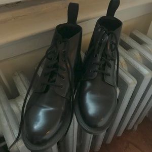 Dr Martens Emmeline black